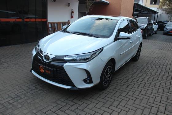TOYOTA YARIS 1.5 16V FLEX XLS CONNECT MULTIDRIVE TOYOTA YARIS 1.5 16V FLEX XLS CONNECT MULTIDRIVE